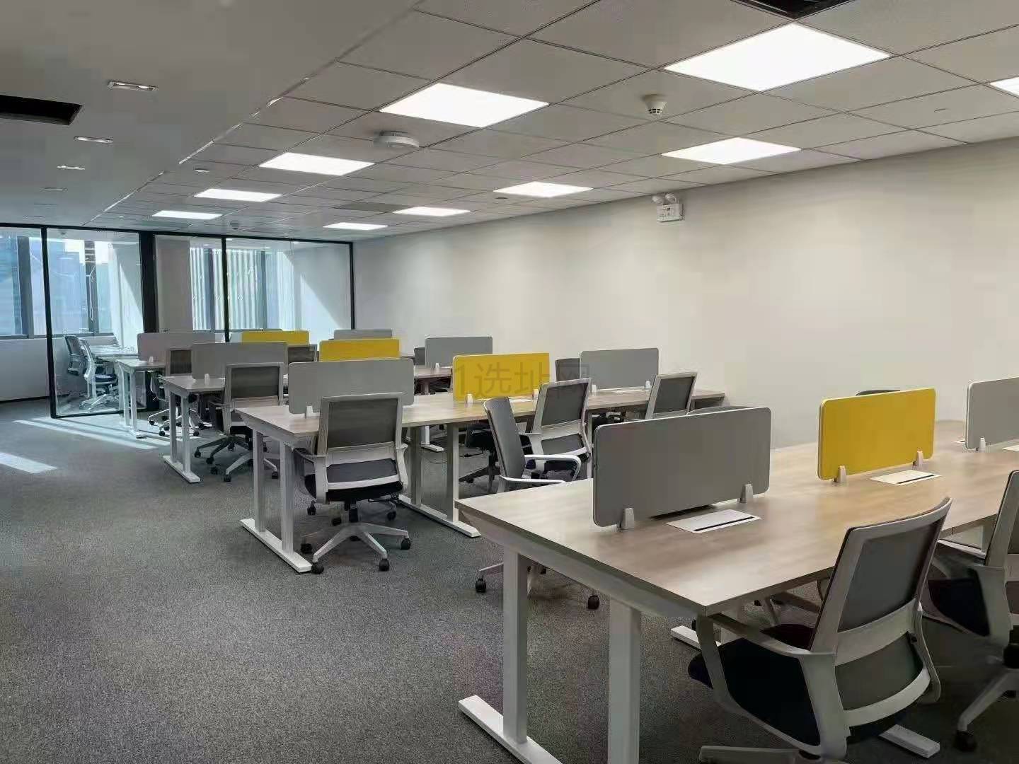 东方国际科技大厦出租317平办公室精装修带家具