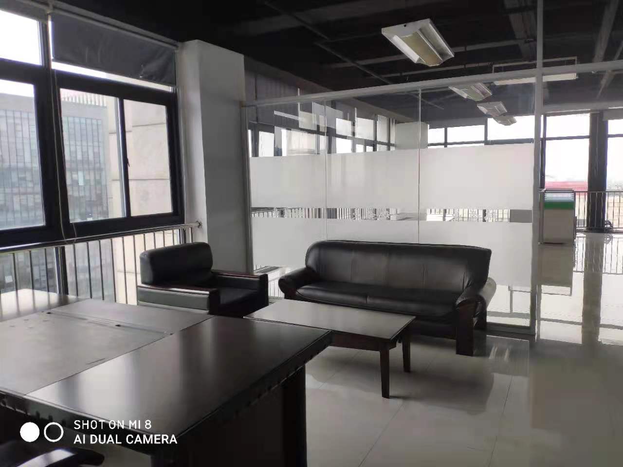 中国梦谷园区出租356平写字楼精装修带家具