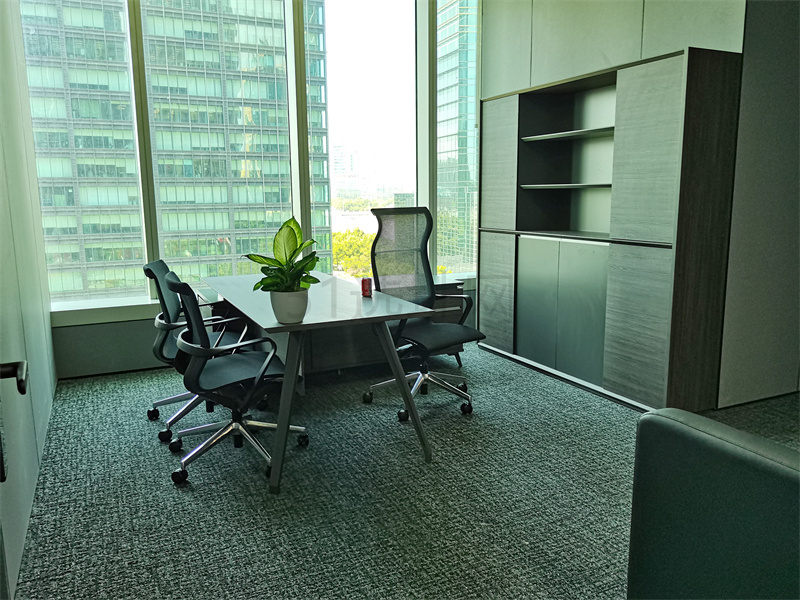 汇亚大厦出租261平办公室精装修带家具