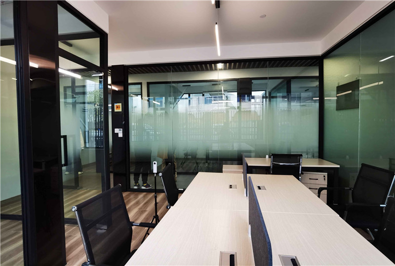 上海环普云创国际科技园出租47平写字楼带装修有家具