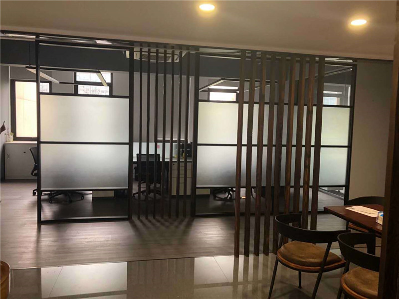 扬子江国际企业广场出租650平写字楼精装修带家具