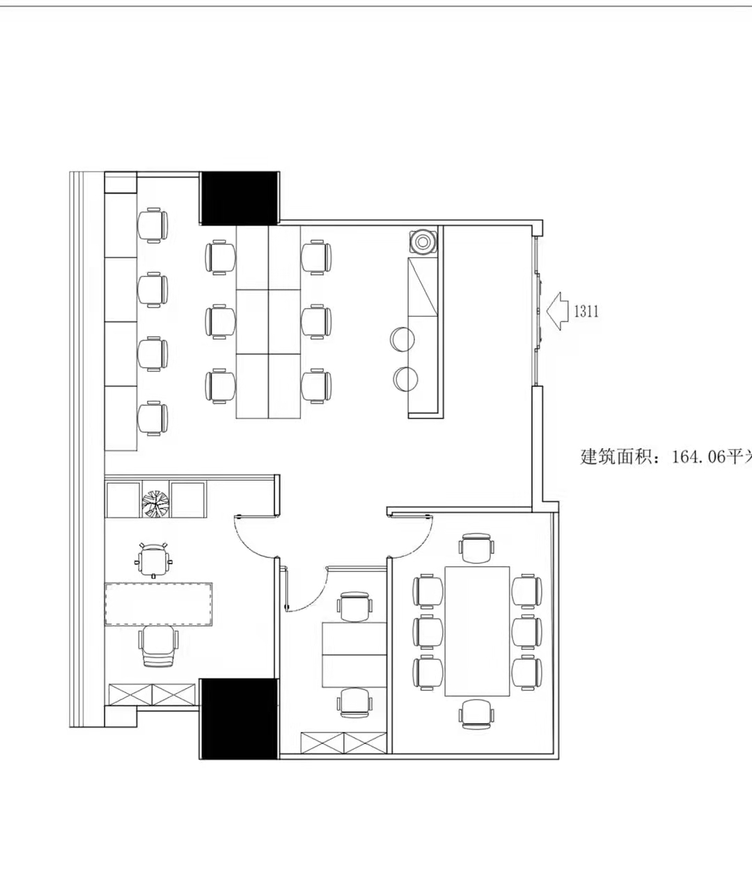 龙之梦购物中心新出164平精装修现房出租带12个工位