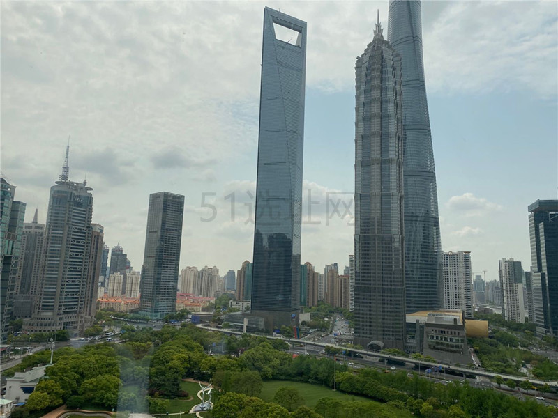 上海银行大厦出租672平写字楼标准交付
