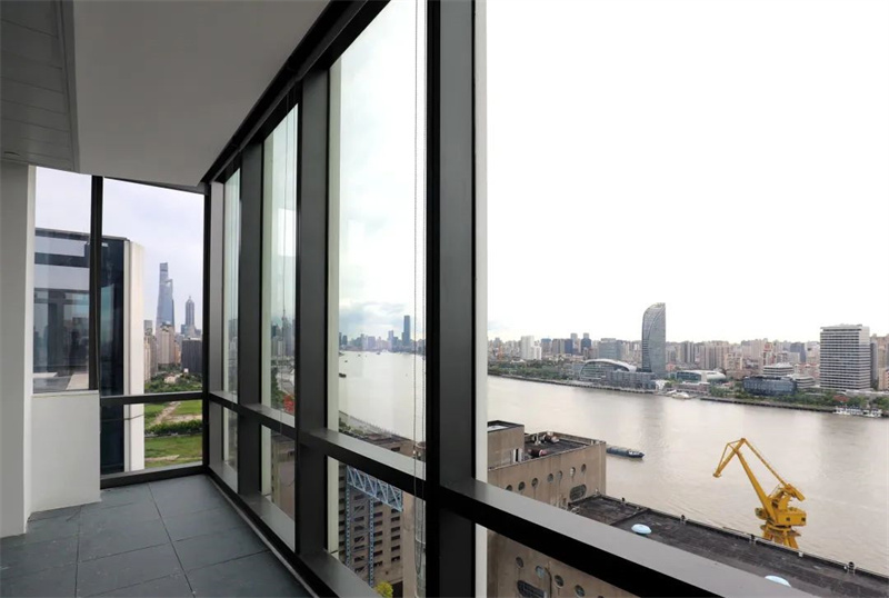 浦东新区中企财富世纪大厦大面积可分割出租600平半层标准交付办公室