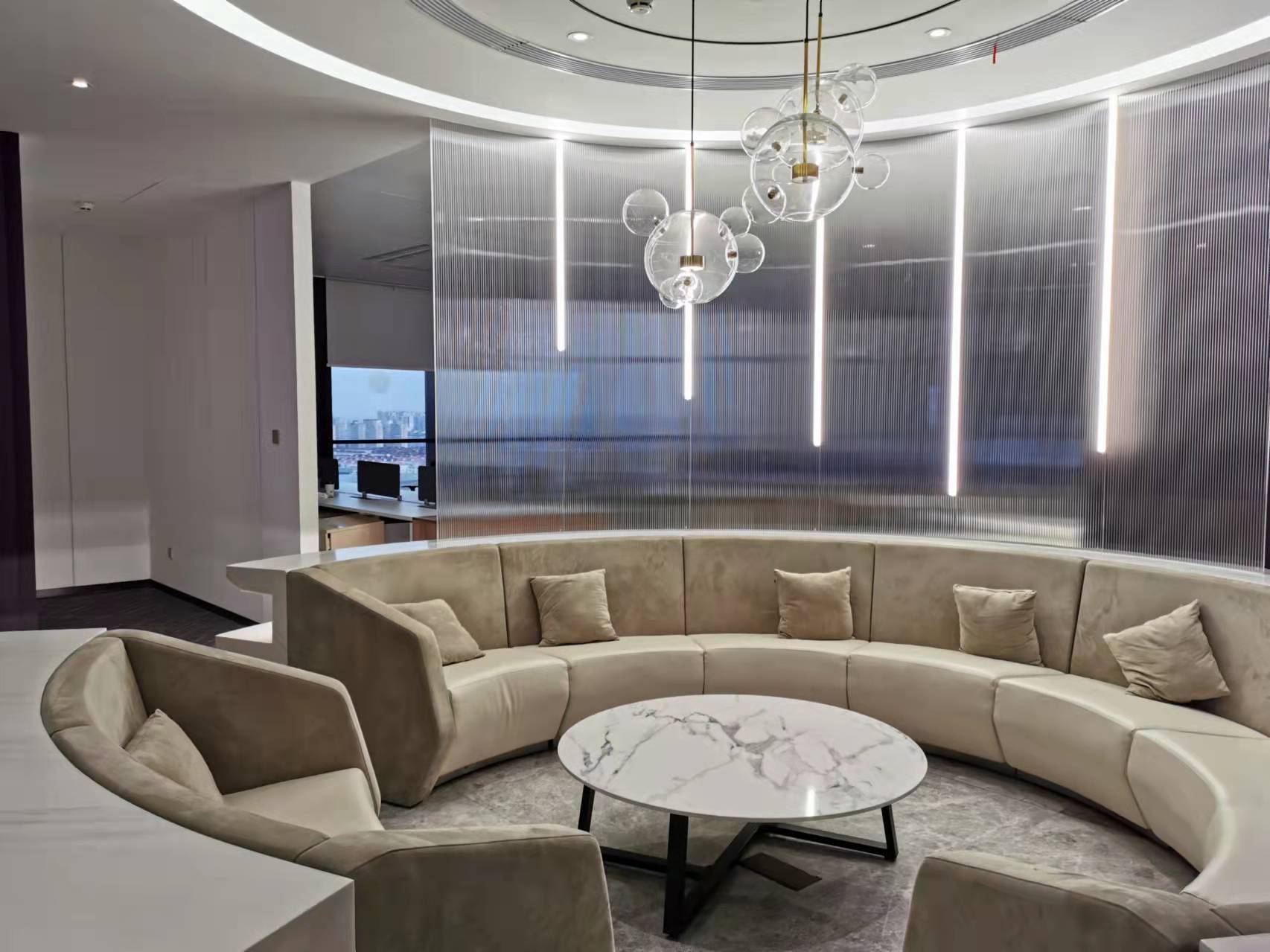 央企鲁能国际中心大厦出租整层2175平精装修配家具