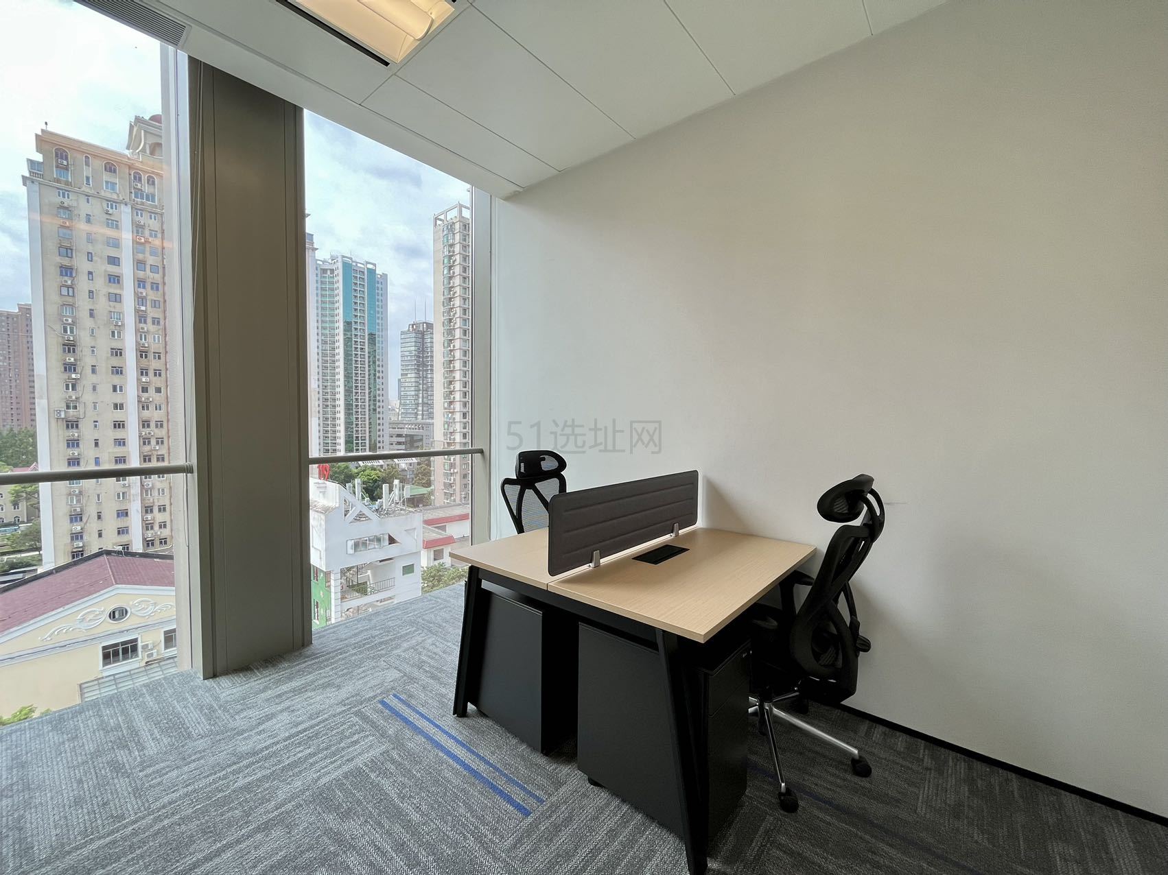 浦东大道板块的高维大厦办公室出租440平精装修办公室