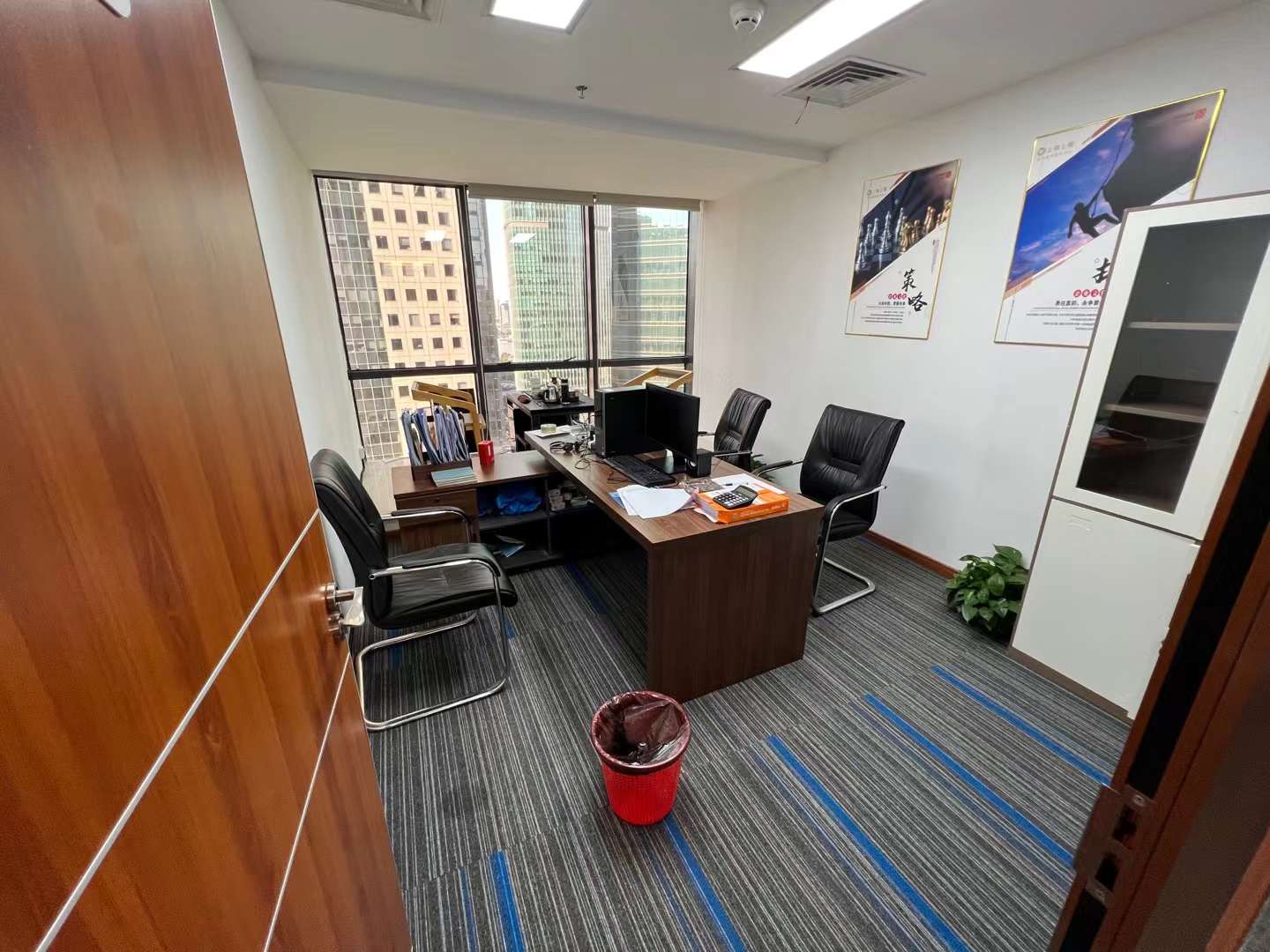 陆家嘴华能联合大厦出租办公室543平装修好的办公室