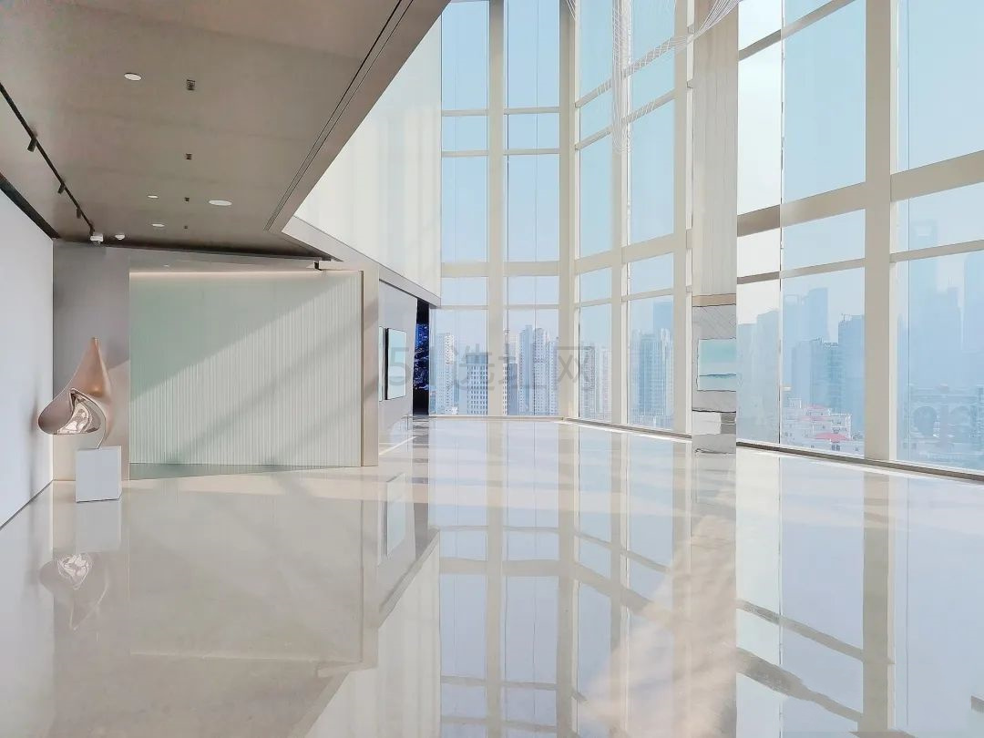 上海国华金融中心出租2500平整层办公室看北外滩
