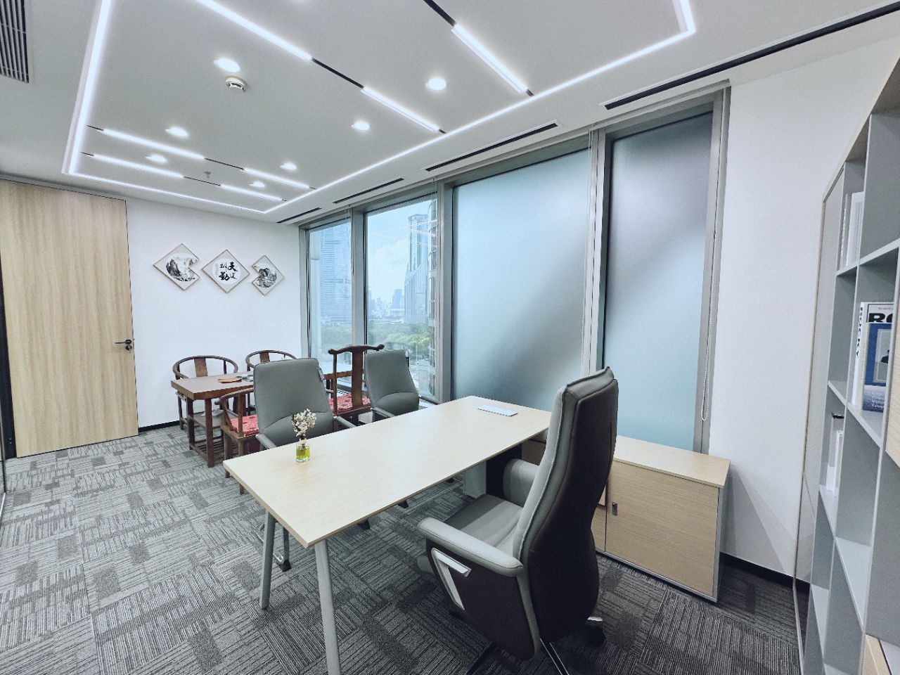上海证券大厦出租169平办公室精装修带家具