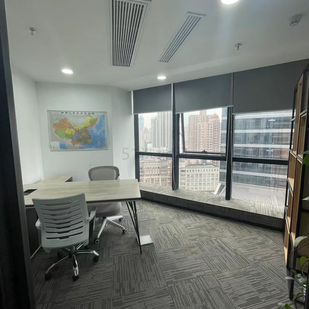 4隔间加12工位布局，延安西路长峰中心出租精装修带家具办公室