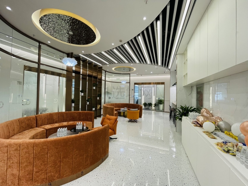 珠江创意中心「CC空间」定制装修出租,珠江创意中心精装办公室租赁
